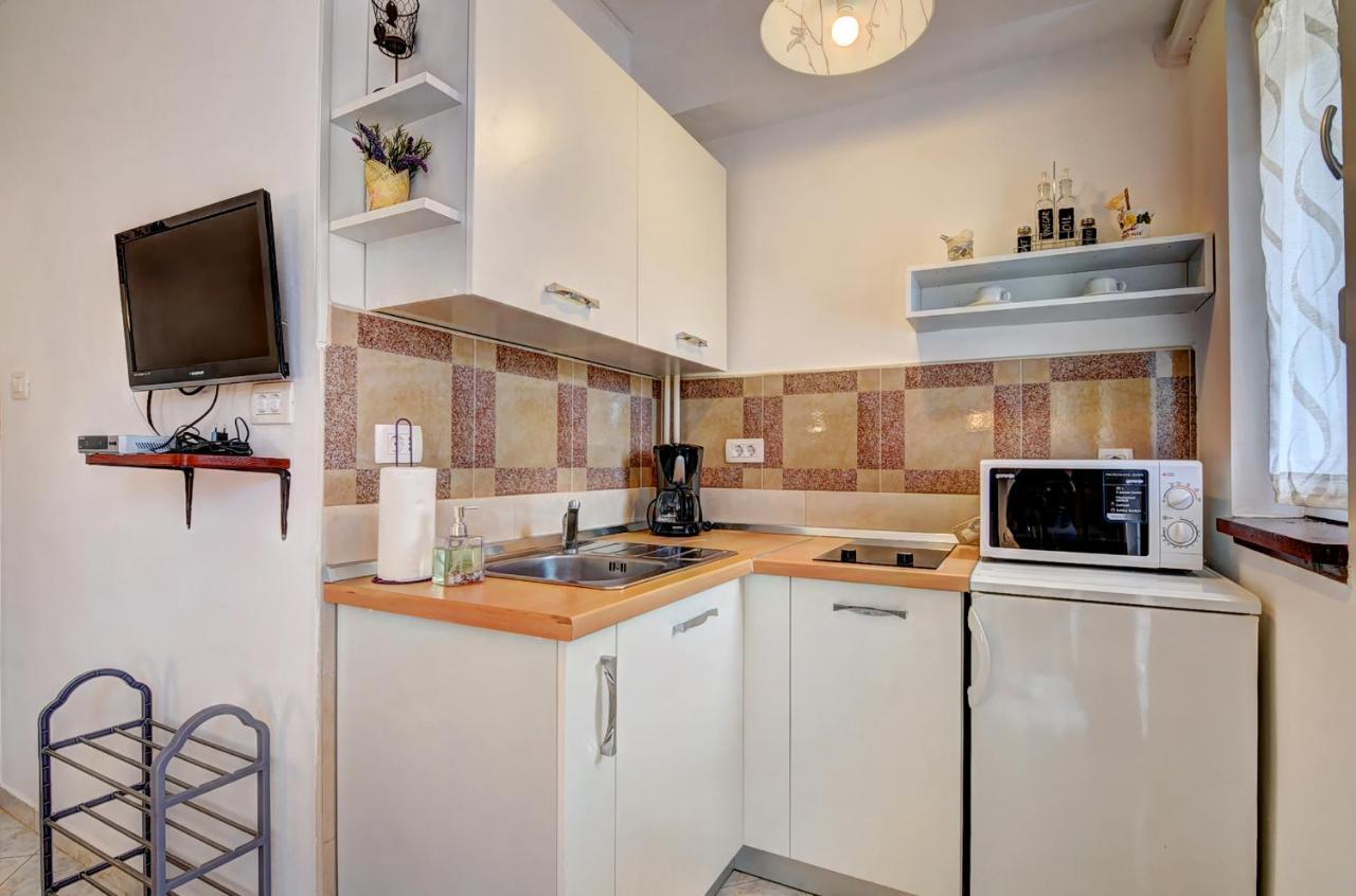Apartments Kajfes Fažana Extérieur photo