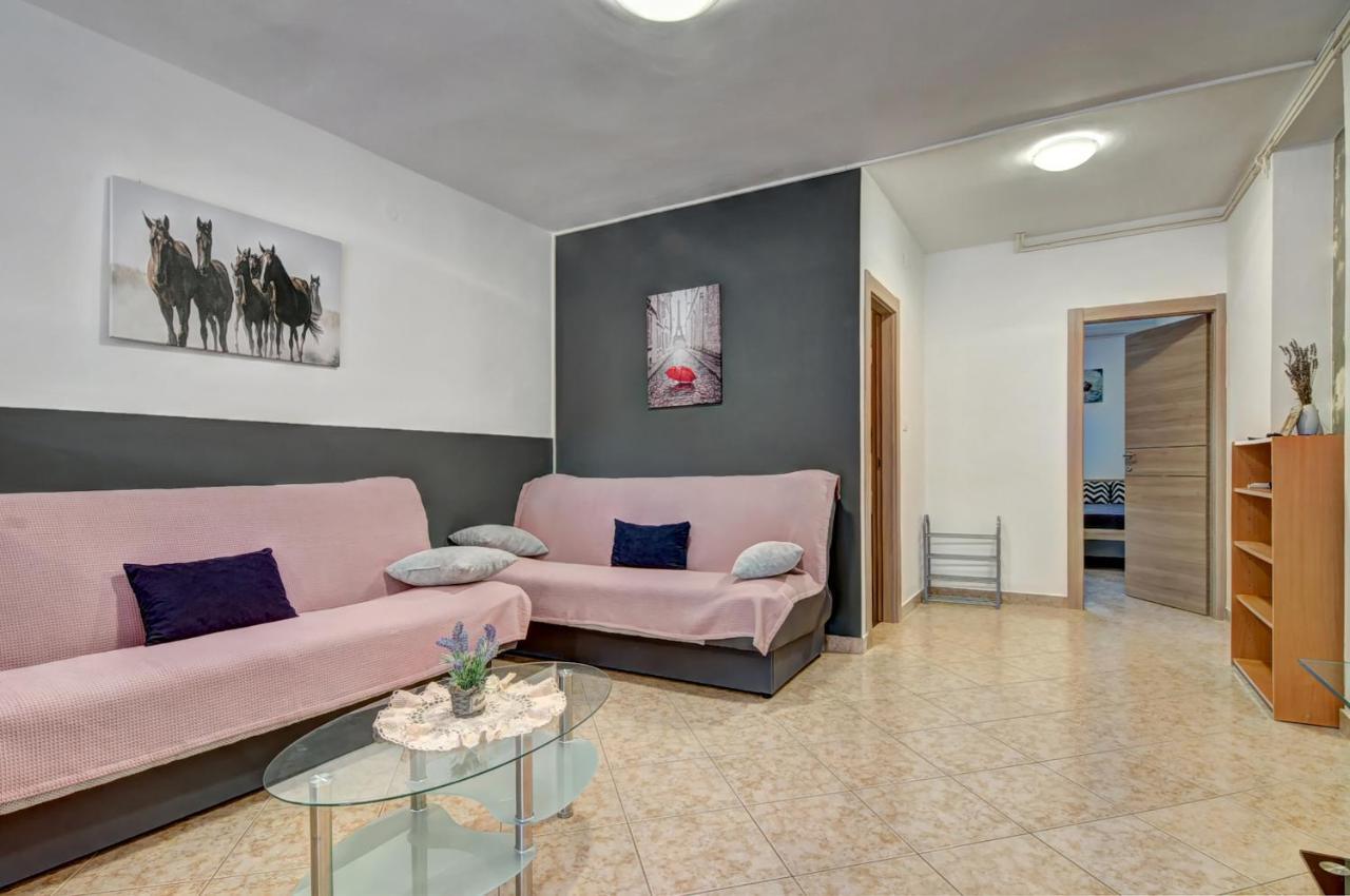 Apartments Kajfes Fažana Extérieur photo